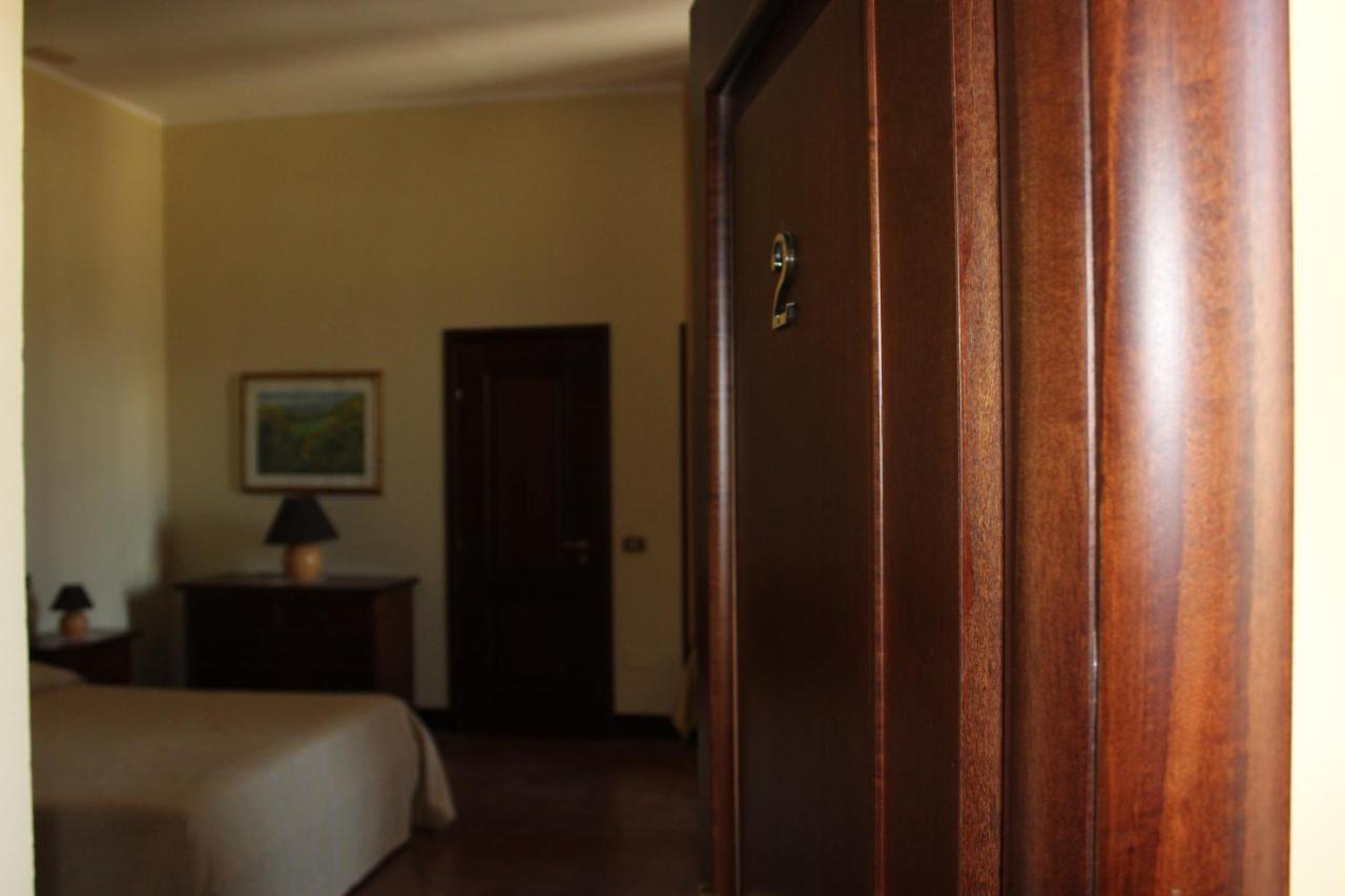 B&B Palazzo Pancaro Altomonte Exterior photo